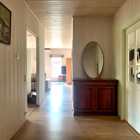 Anttolamokki Villa *